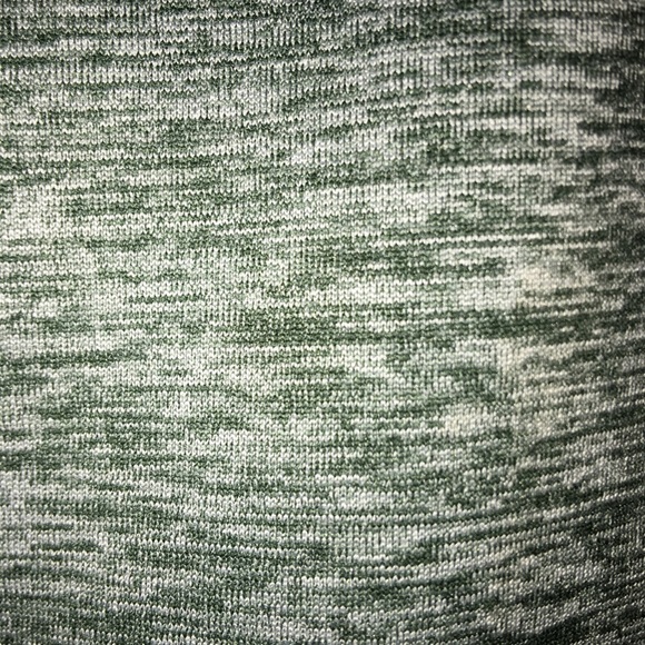 Under armour hoodie - Picture 4 of 4